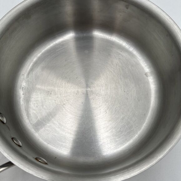 Calphalon 87822 2.5 QT 2.3 L Stainless Steel Long Handle Saucepan Pot With Lid - Picture 3 of 7